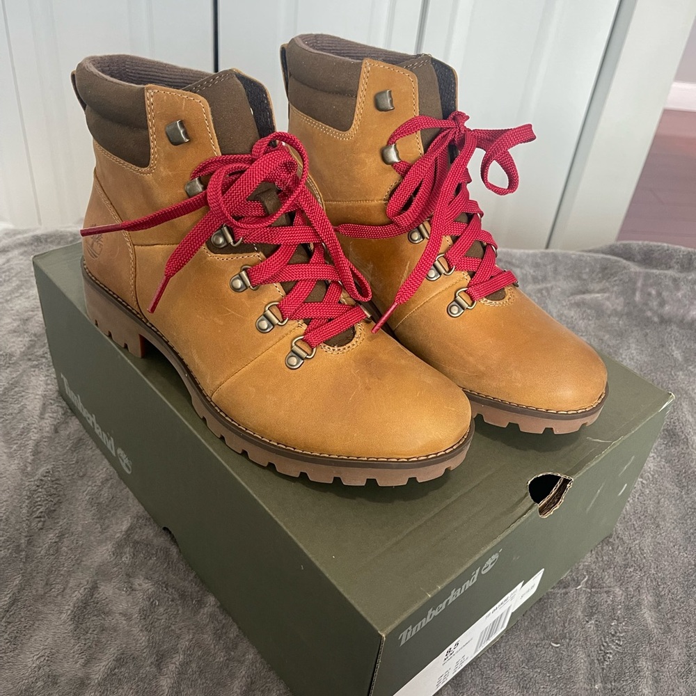 Womens mid hiker Timberland boots
